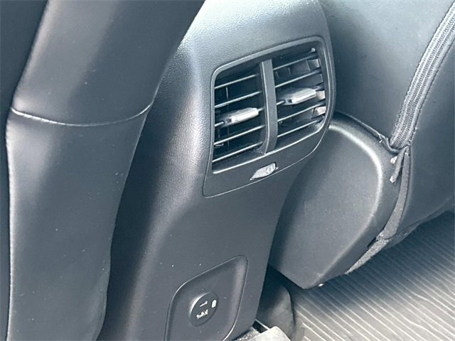 Certified 2023 Ford Escape Platinum image 19