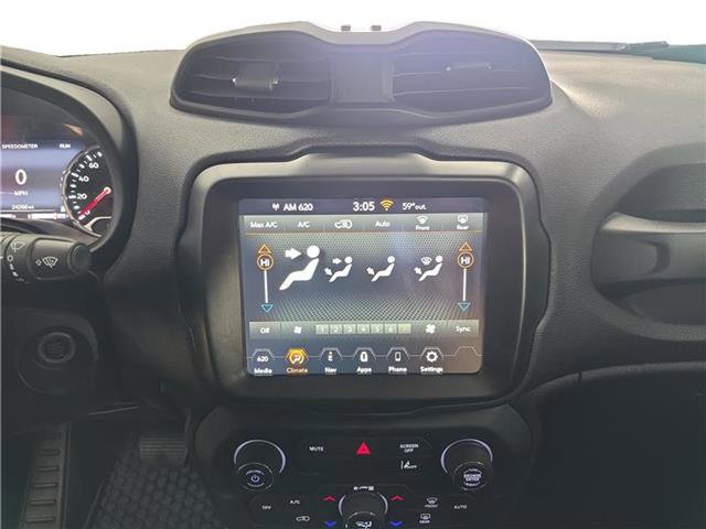 Used 2023 Jeep Renegade Latitude AWD/4WD image 10