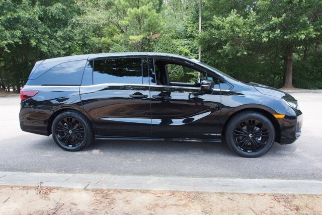 Used 2025 Honda Odyssey Sport-L image 8