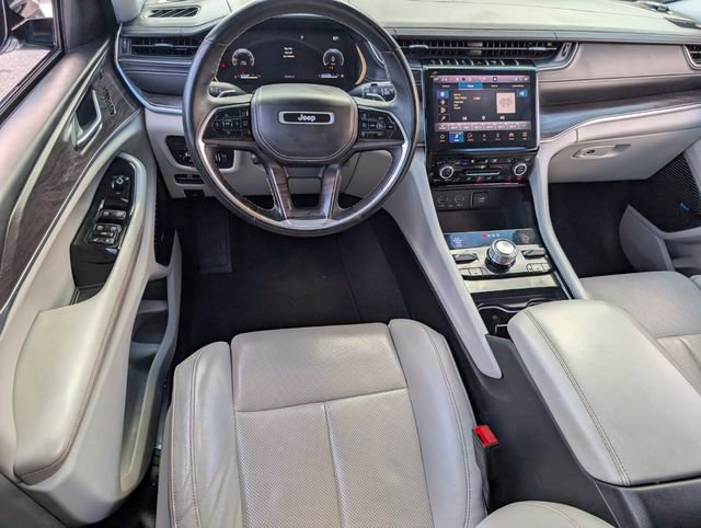 Used 2022 Jeep Grand Cherokee L Overland w/ Luxury Tech Group IV image 12