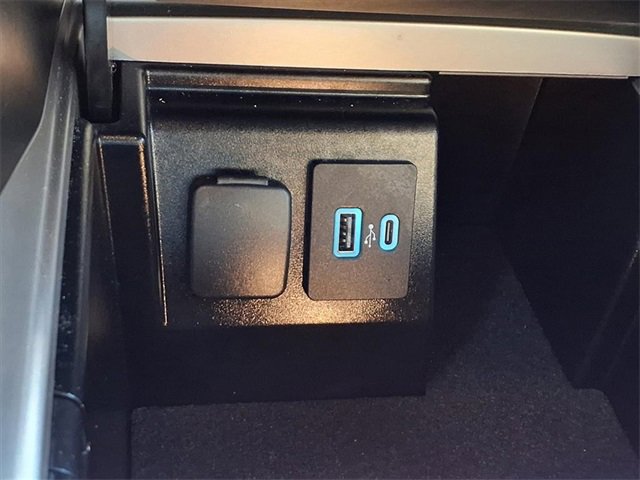 Certified 2022 Ford Explorer ST w/ Equipment Group 401A image 8