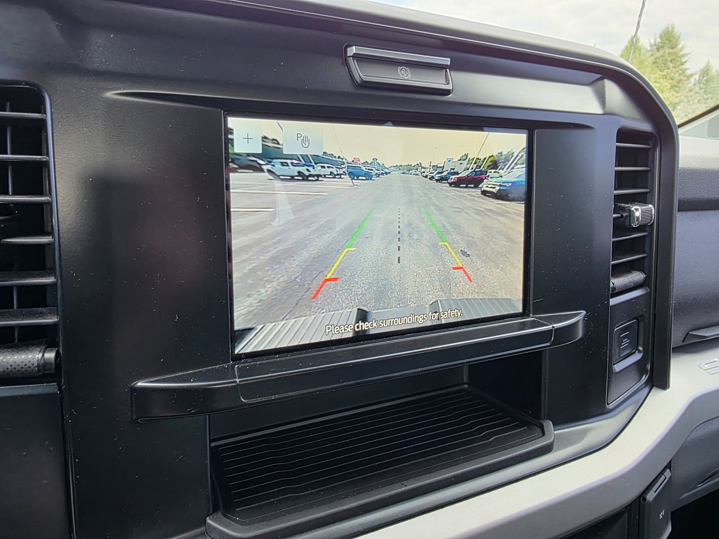 Certified 2025 Ford F350 XLT AWD/4WD image 17
