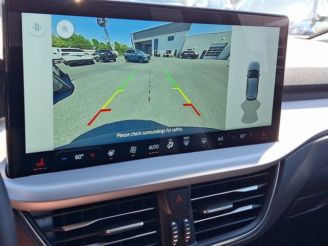 Certified 2025 Ford Escape Platinum FWD image 19