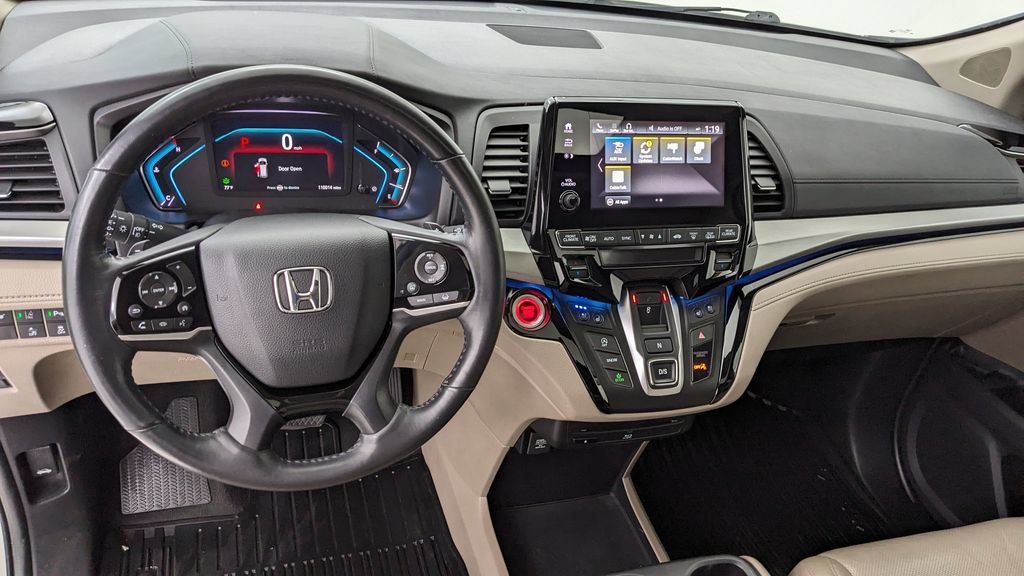 Used 2019 Honda Odyssey Elite image 4