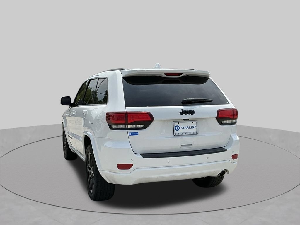 Used 2022 Jeep Grand Cherokee Laredo X RWD image 8