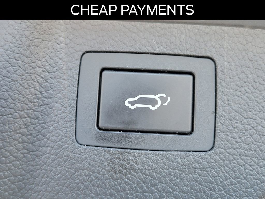 Used 2018 Hyundai Santa Fe Sport w/ 2.0T Ultimate Tech Package 05 image 7