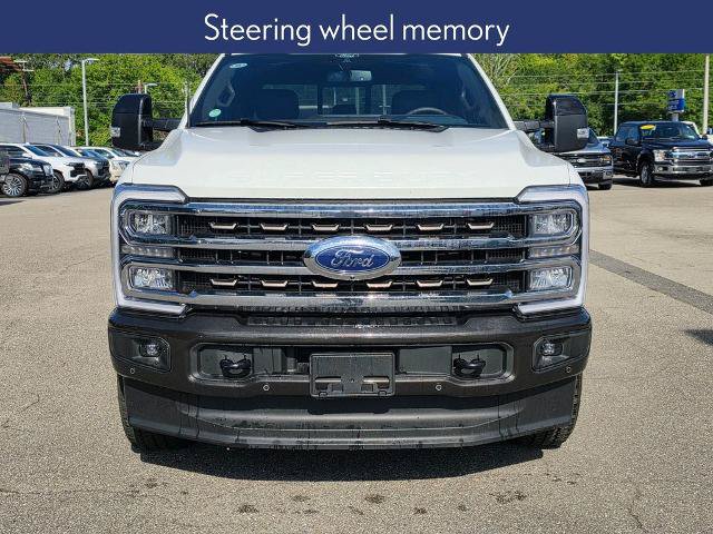 Certified 2025 Ford F250 King Ranch w/ FX4 Off-Road Package AWD/4WD image 11
