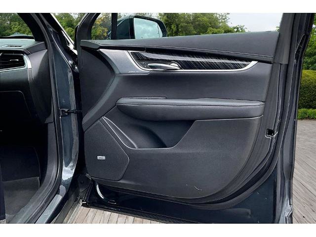 Used 2023 Cadillac XT6 Premium Luxury FWD image 25