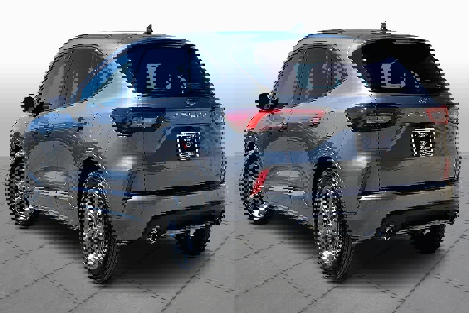 Certified 2023 Ford Escape ST-Line w/ Tech Pack #1 image 4