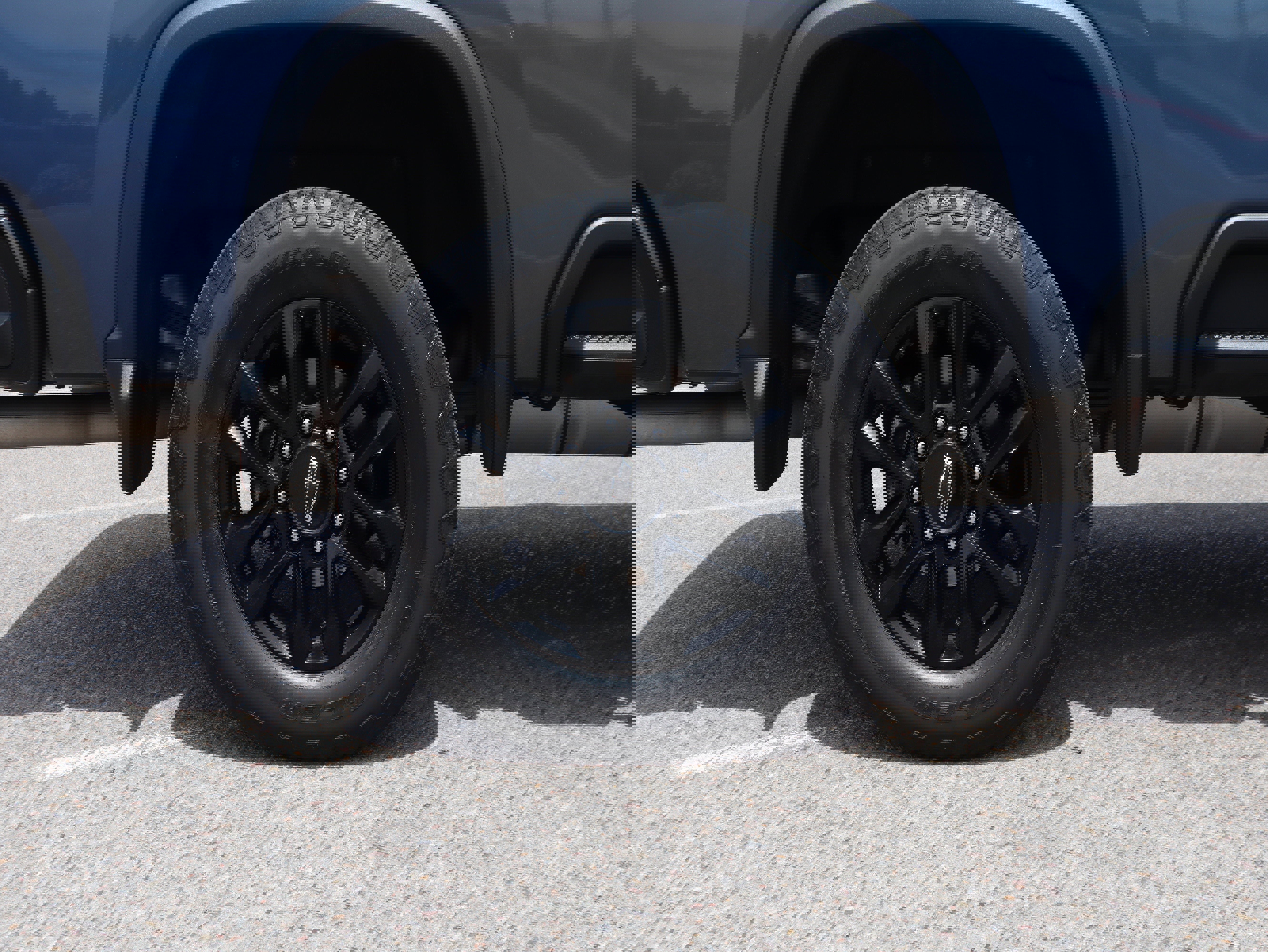 Used 2025 Chevrolet Silverado 2500 LT w/ Trail Boss Package image 13