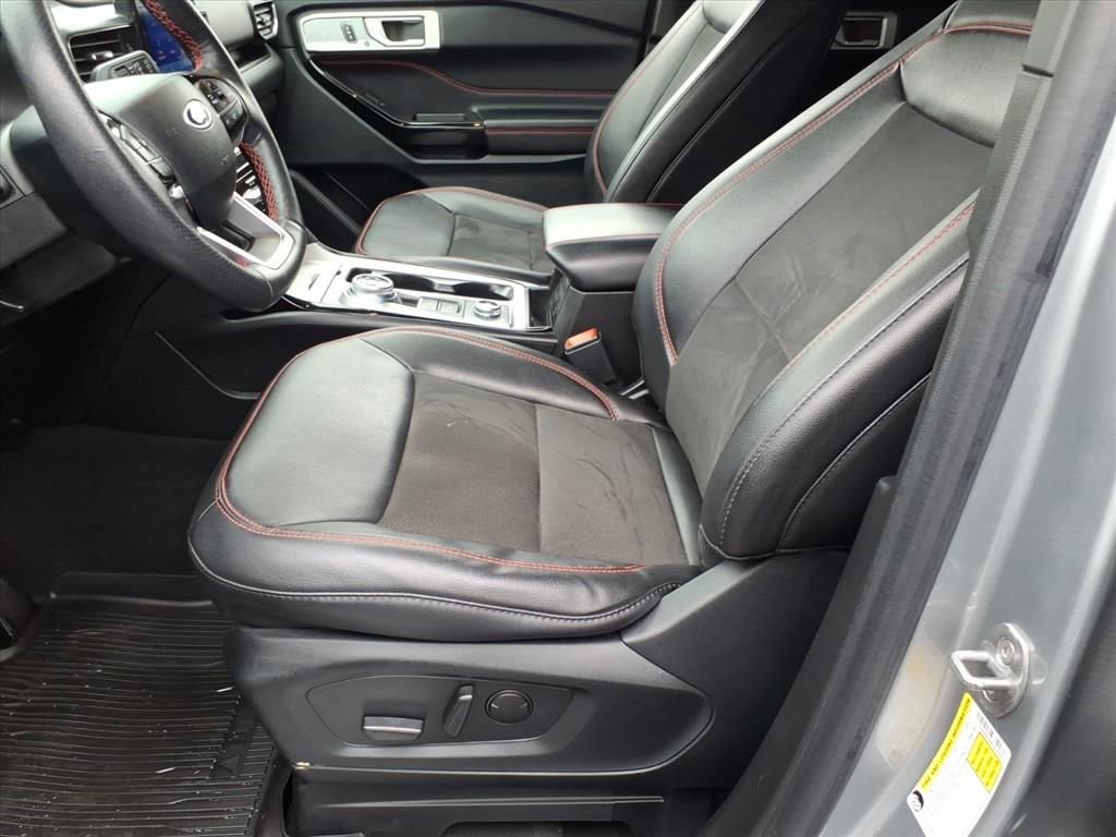 Certified 2023 Ford Explorer ST-Line image 14