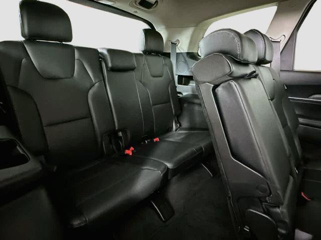 Used 2025 Kia Telluride EX X-Line AWD/4WD image 32