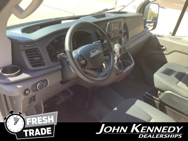 Certified 2025 Ford Transit 250 Low Roof w/ Exterior Upgrade Package RWD image 9