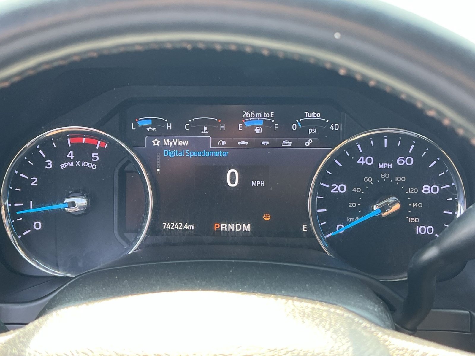 Certified 2020 Ford F450 Platinum w/ FX4 Off-Road Package AWD/4WD image 25