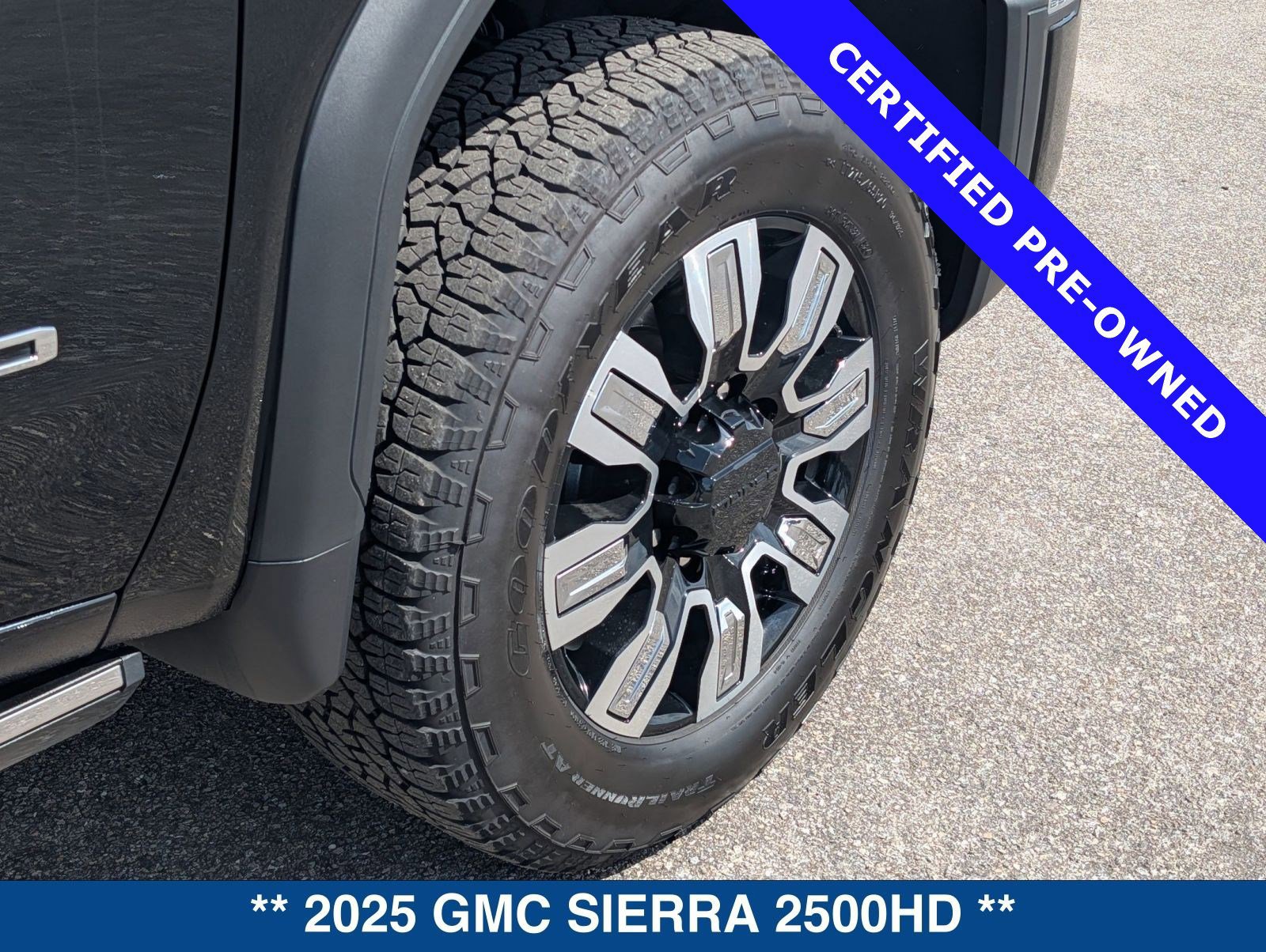 Used 2025 GMC Sierra 2500 Denali w/ Denali Reserve Package image 12