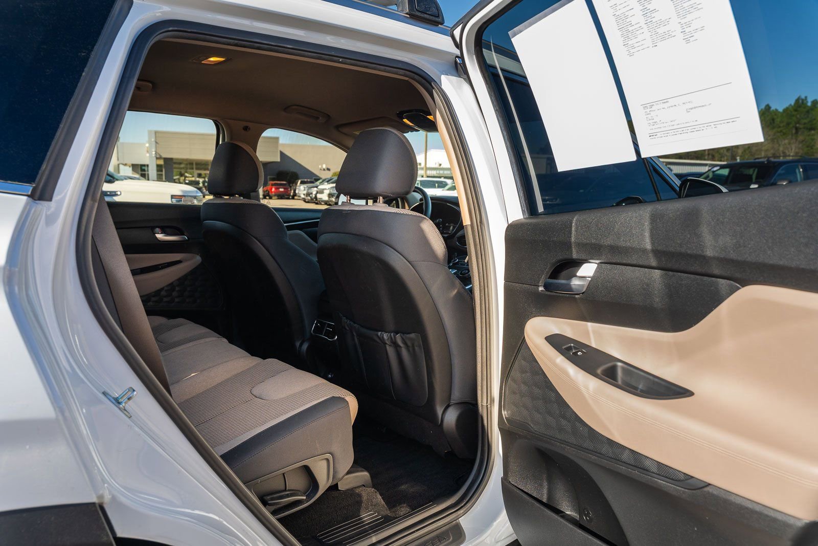 Used 2022 Hyundai Santa Fe SEL image 13