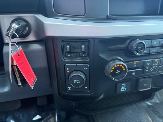 Certified 2024 Ford F350 XL w/ XL Off-Road Package AWD/4WD image 26