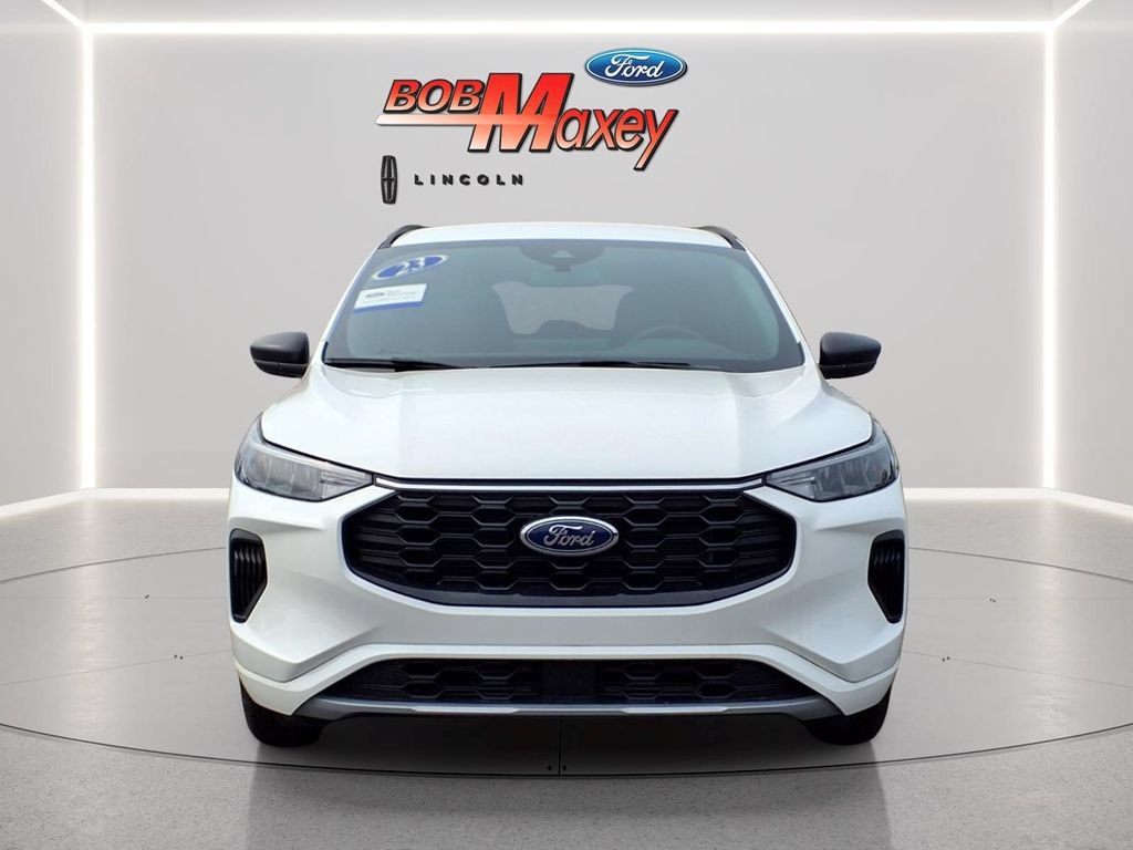 Certified 2023 Ford Escape ST-Line w/ Tech Pack #1 FWD image 2