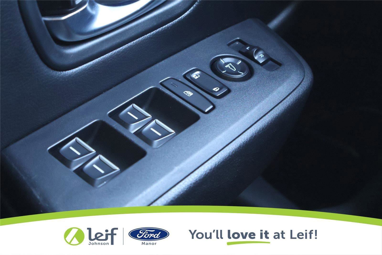 Used 2023 Honda Pilot Sport image 15