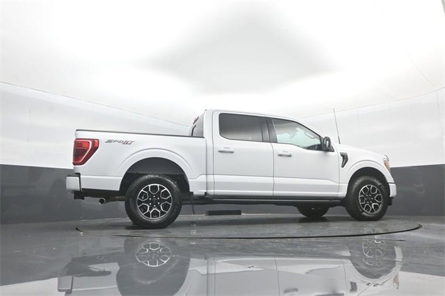 Certified 2022 Ford F150 XLT w/ Equipment Group 302A High image 30