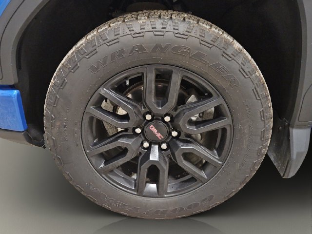 Used 2024 GMC Sierra 1500 Elevation w/ LPO, Elevation Black Package AWD/4WD image 25