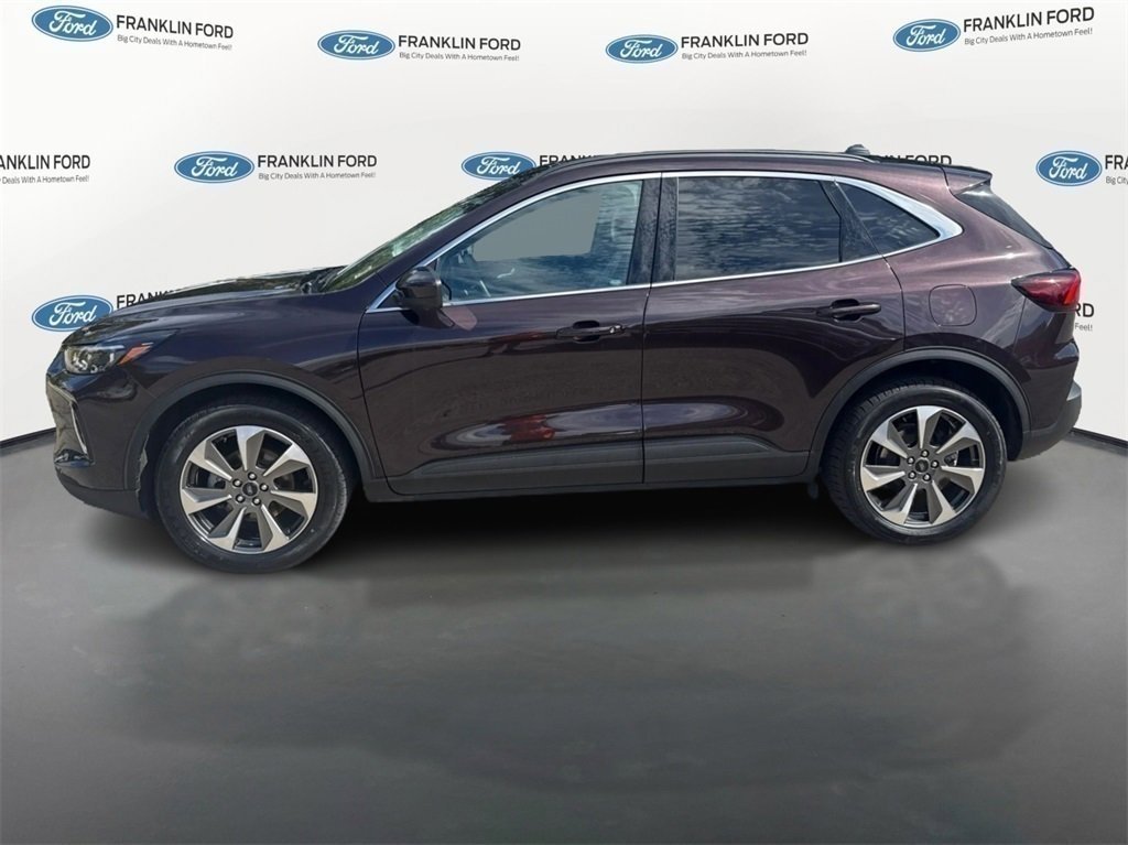 Certified 2023 Ford Escape Platinum image 2