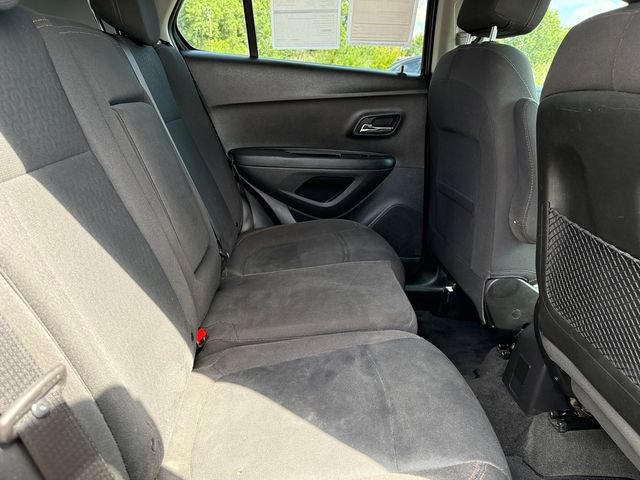 Used 2019 Chevrolet Trax LS w/ Tint and Cruise Package FWD image 20