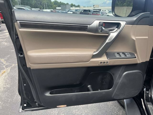 Used 2023 Lexus GX 460 Premium w/ Premium Package AWD/4WD image 17