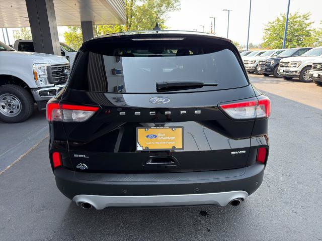 Certified 2022 Ford Escape SEL AWD/4WD image 11