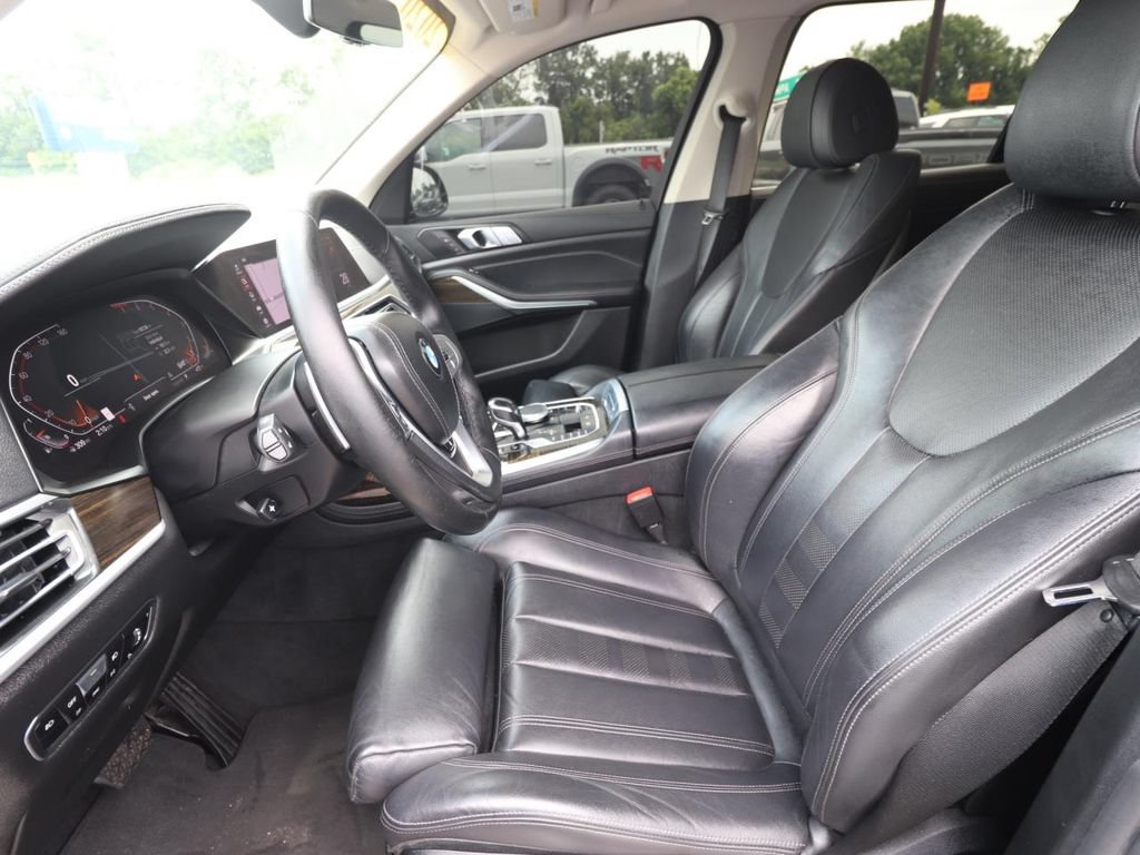 Used 2020 BMW X7 xDrive40i w/ Cold Weather Package AWD/4WD image 2