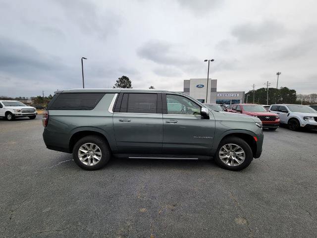 Used 2024 Chevrolet Suburban Premier image 6