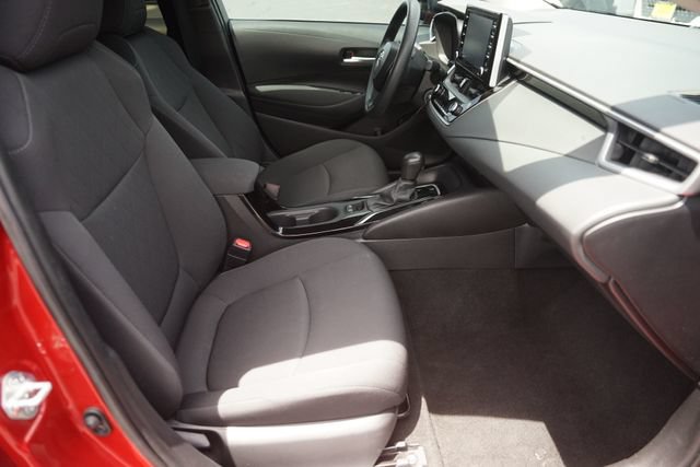 Used 2021 Toyota Corolla LE FWD image 18