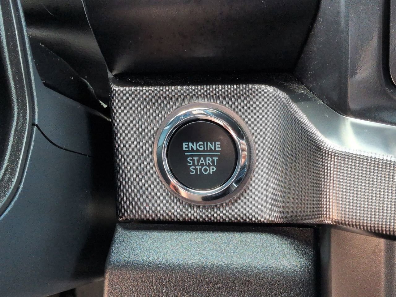 Certified 2024 Ford F450 Platinum w/ FX4 Off-Road Package AWD/4WD image 27