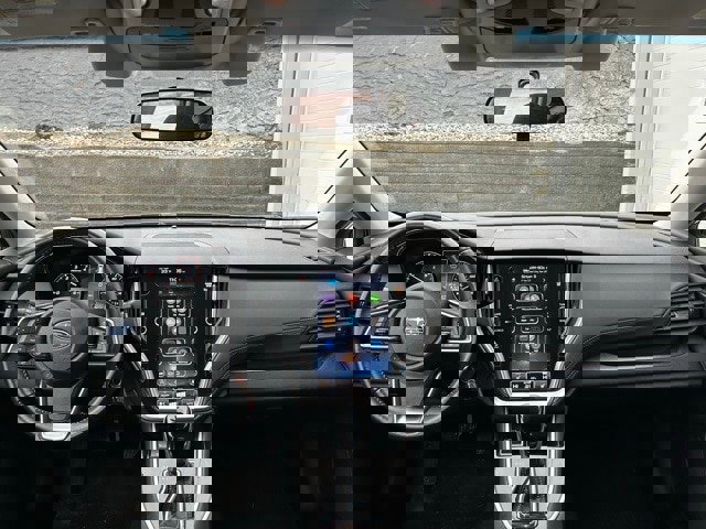 Used 2022 Subaru Outback Premium image 10