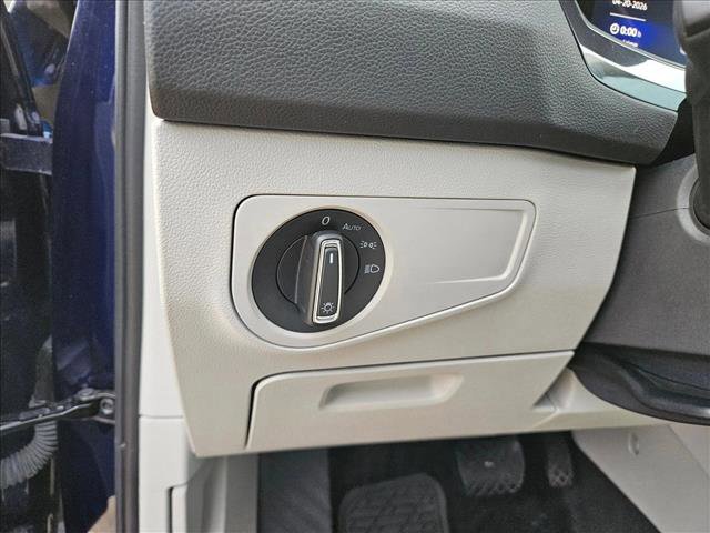 Used 2024 Volkswagen Tiguan SE FWD image 24