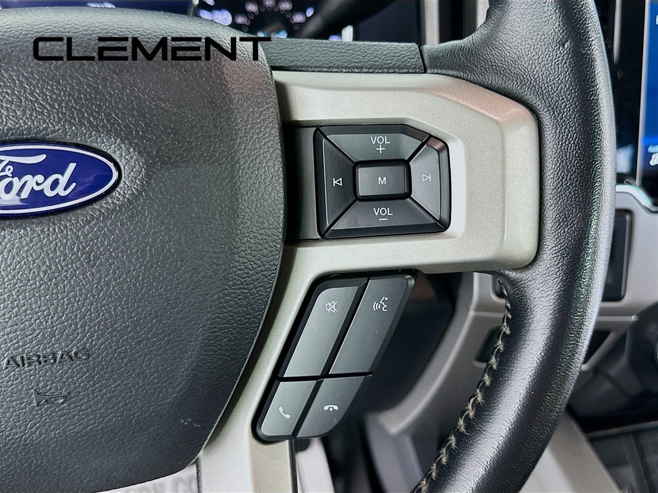 Certified 2022 Ford F250 Lariat w/ Lariat Ultimate Package AWD/4WD image 17