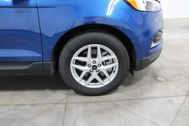 Certified 2024 Ford Edge SEL AWD/4WD image 38