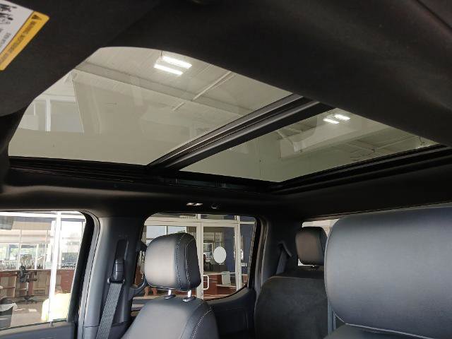 Certified 2022 Ford F150 XLT w/ Equipment Group 302A High image 18