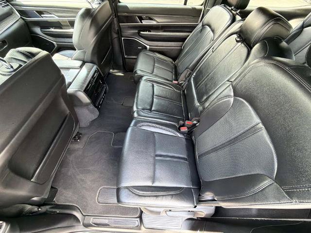 Used 2024 Jeep Wagoneer Series II w/ Flexible Seating Group AWD/4WD image 20