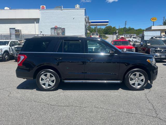Certified 2019 Ford Expedition XLT w/ Equipment Group 202A AWD/4WD image 2
