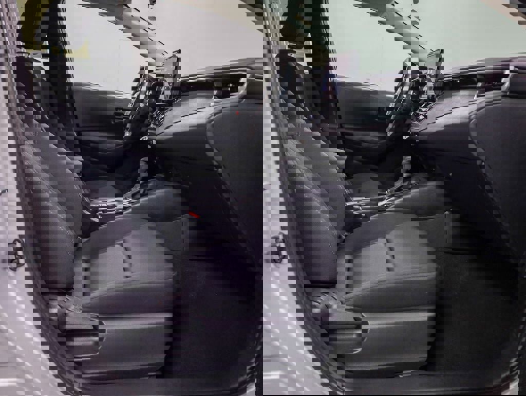 Used 2024 Toyota Corolla LE image 18