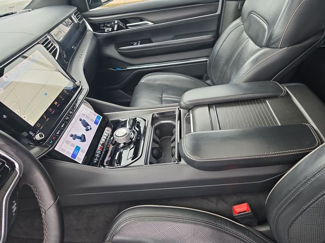 Used 2024 Jeep Grand Wagoneer L Series II w/ Quick Order Packagew 28T image 22