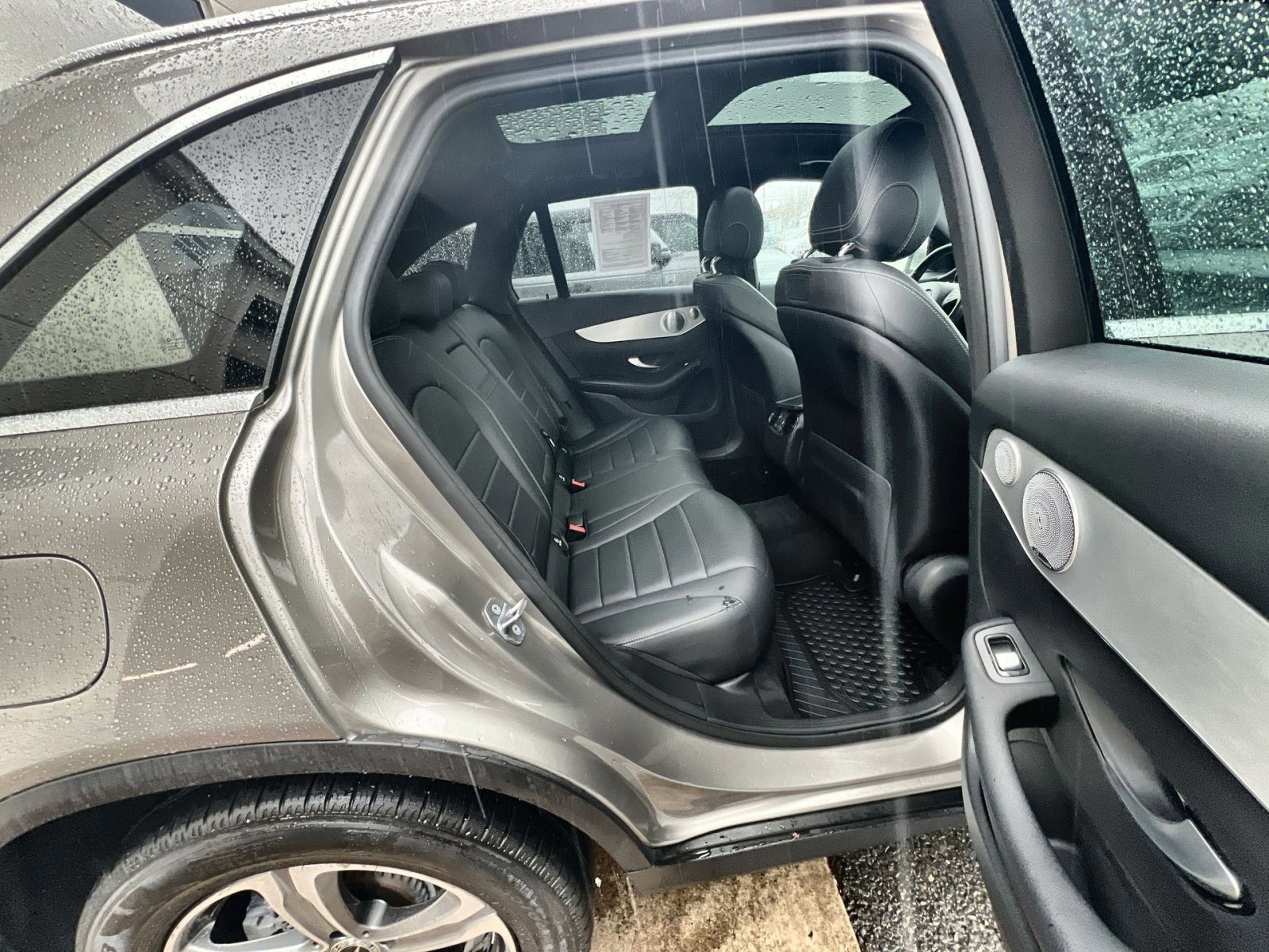 Used 2019 Mercedes-Benz GLC 300 GLC 300 image 24