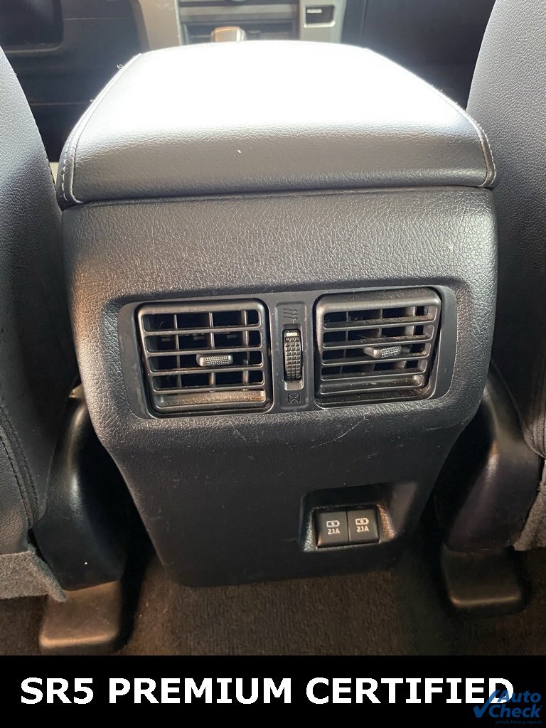 Used 2022 Toyota 4Runner SR5 Premium image 28