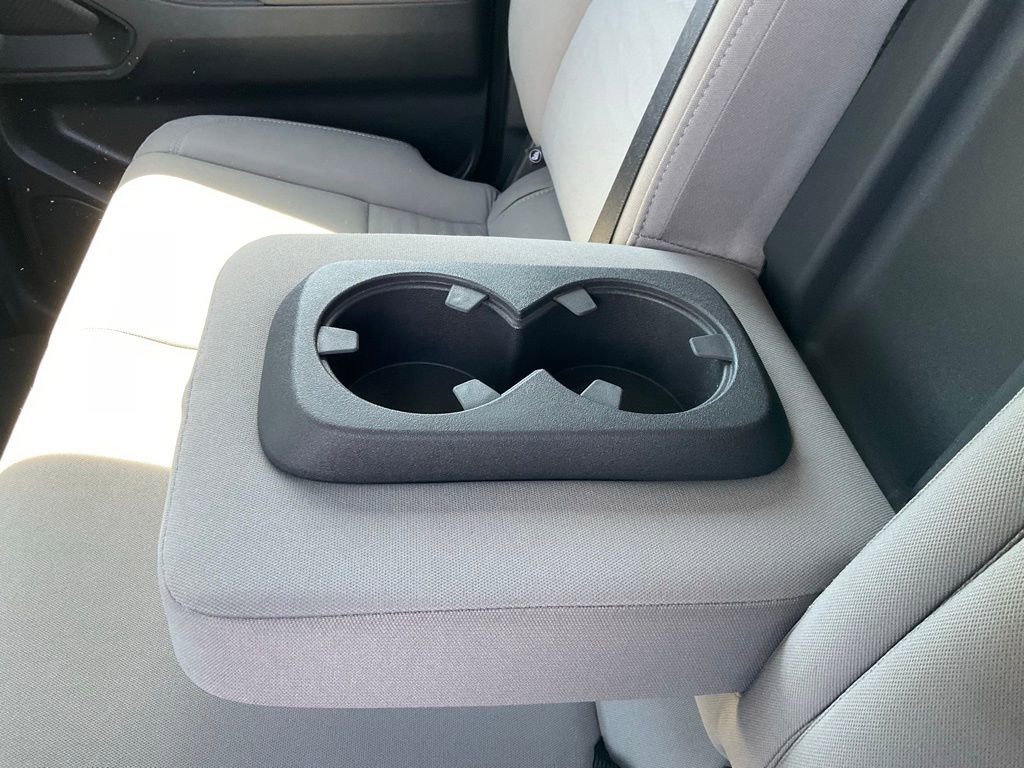 Used 2022 Nissan Frontier SV AWD/4WD image 22