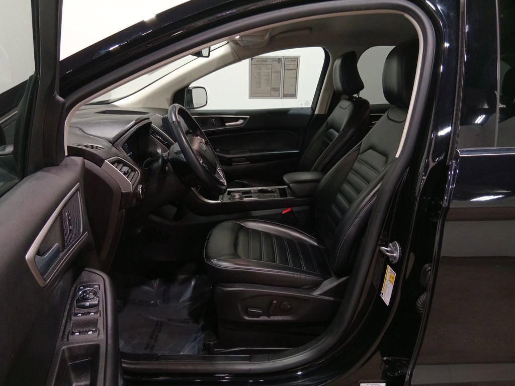 Certified 2023 Ford Edge SEL image 16