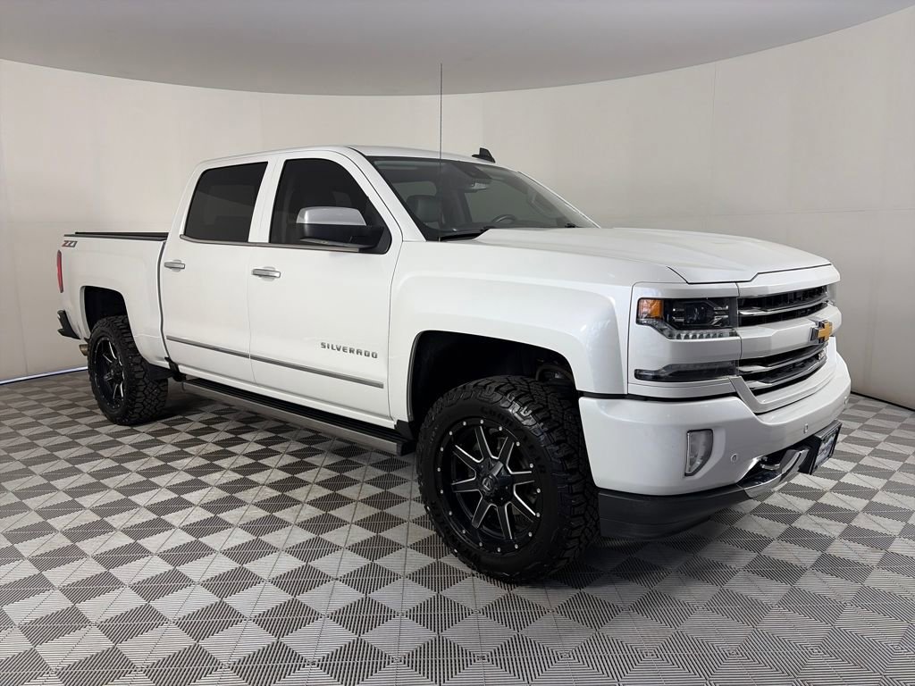 Used 2018 Chevrolet Silverado 1500 LTZ Z71 w/ LTZ Plus Package image 6