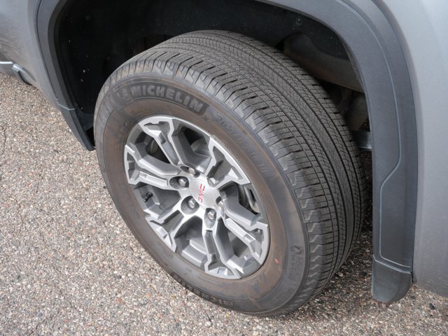 Used 2026 GMC Sierra 1500 SLT AWD/4WD image 8