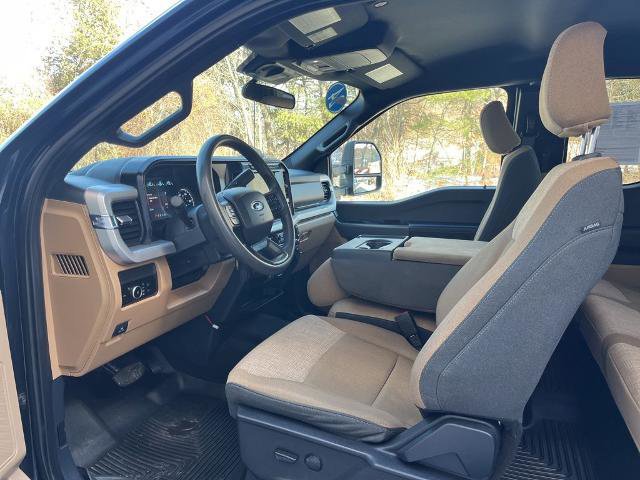 Certified 2024 Ford F350 XLT w/ Snow Plow/Camper Package image 12