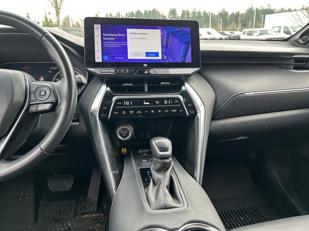 Used 2023 Toyota Venza XLE image 23